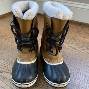 Sorel all weather boots - Big Kid Size 1